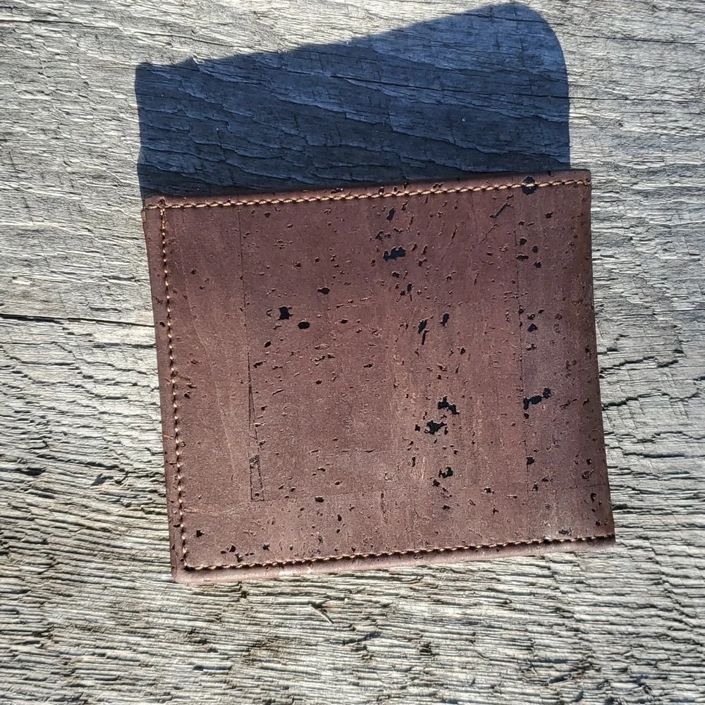 Bifold wallet